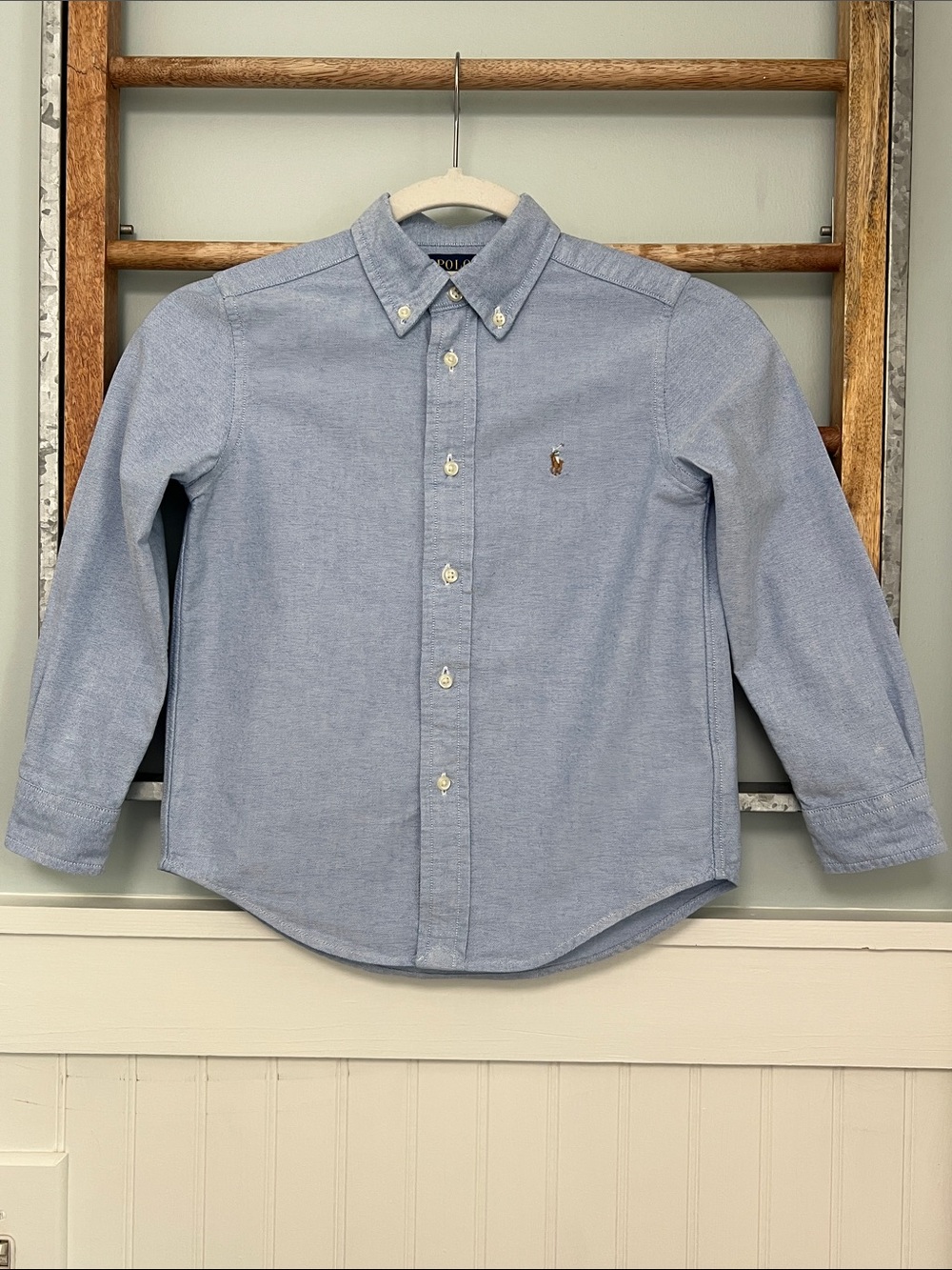 Boys Ralph Lauren  Blue chambray long sleeve Button-Down Shirt for Kids size 6